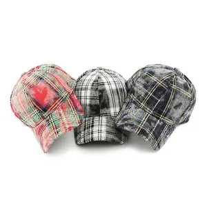 Casquettes de baseball en coton à carreaux rétro en plusieurs couleurs avec bord incurvé