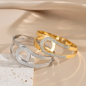 Bracelet Jonc Ouvert Élégant Acier Inoxydable Plaqué Or Strass Creux Géométrique Bijoux Minimalistes Femmes