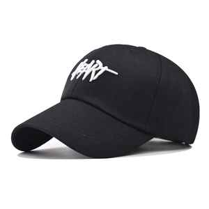 Cotton Baseball Cap Three Dimensional Heart Embroidery Letter Adjustable Metal Buckle Breathable Streetwear Sun Hat For Men Women