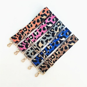 Adjustable leopard print wide shoulder straps for bags with polished gold metal buckles