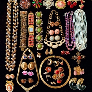 Vintage Necklace And Earrings Jewelry For Women Elegant Retro With Silver Earring Post Faux Artificial Pearl Colorful Rhinestone Enamel