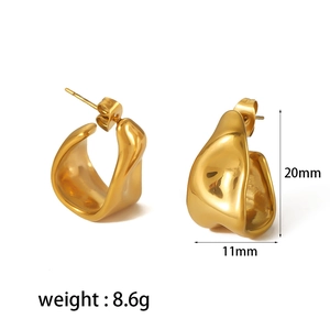 Irregular chunky C-shape 18K gold plated stainless steel geometric hoop earrings for women