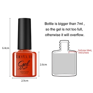 Detail showing 7ml orange red gel polish bottle capacity and product dimensions
