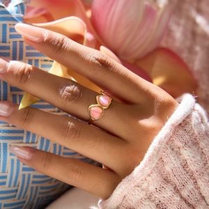 Bague en acier inoxydable plaqué or 18 carats avec trois pierres cœur œil de chat