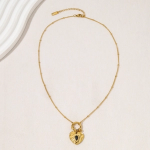 18K gold plated stainless steel heart necklace with black teardrop natural stone