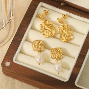 18K gold plated stainless steel hammered square earrings with freshwater pearls