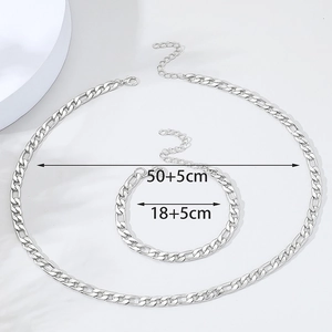 Detailed silver Figaro chain set with 50+5cm necklace and 18+5cm bracelet sizes