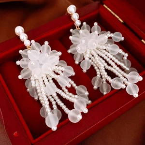Eleganti Orecchini A Nappa Lunga In Acrilico Fiore E Perla Artificial Imitazione Con Perno In Argento Stile Boho Per Donne