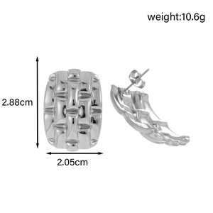 Silver stainless steel stud earrings with woven texture and product dimensions