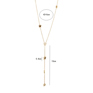 Detailansicht der goldenen Sternanhänger-Halskette mit 42+5cm Kette und 10cm Falllänge