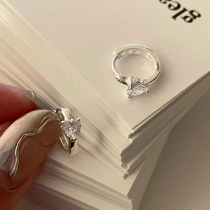 925 Sterling Silver Hoop Earrings With Heart Shape Cubic Zirconia Minimalist Huggie Ear Clips Elegant INS Style For Women