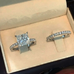 Princess Cut Bridal Ring Set Copper Cubic Zirconia Four Prong Square Wedding Engagement Jewelry Elegant Women Silver Tone Sparkling