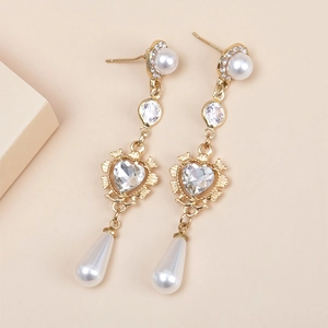 Vintage baroque heart drop earrings with white pearls and sparkling zircons in gold finish