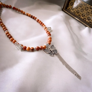 Collier Perles En Bois De Santal Style Ethnique Vintage Avec Pendentifs Papillon En Alliage Et Gland Pour Femmes