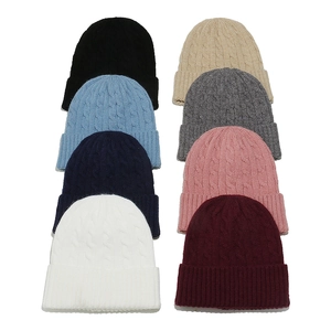 Winter cable knit beanies for women in 8 colors with warm fleece lining and cuffed design