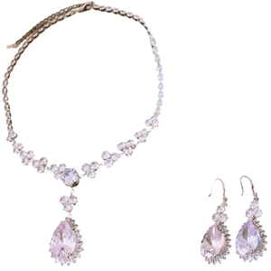 Elegant French style teardrop zircon necklace and earrings jewelry set in silver finish