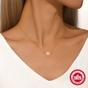 Elegant S925 sterling silver gold-plated flower pendant necklace with white zirconia
