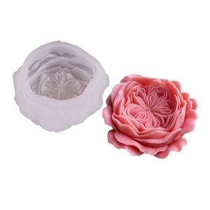 3D Austin rose silicone mold for DIY candles and handmade soap with realistic flower petal detail