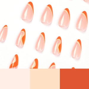 Mandel-Kunstnägel mit französischem orangefarbenem Wellenmuster auf weißem Hintergrund