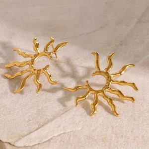 Minimalist gold-plated stainless steel sunflower stud earrings with textured wavy finish