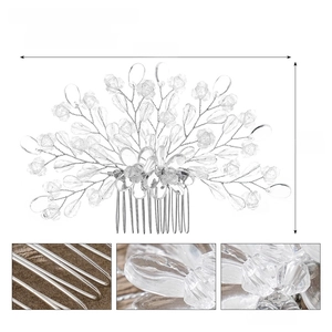 Dettaglio del pettine da sposa con dimensioni di 15 cm di larghezza e 9,5 cm di altezza