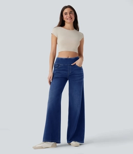 Detailansicht der dunkelblauen weit geschnittenen Jeans mit hoher Taille und Passform