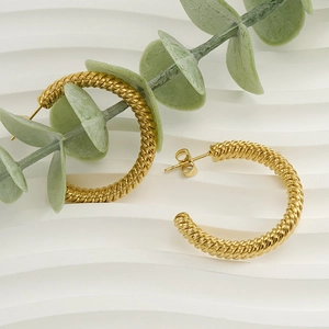 Minimalist 18k gold plated stainless steel twisted rope hoop earrings for women