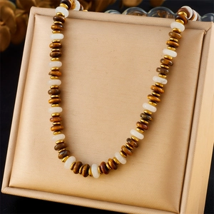 Retro tiger eye bead and stainless steel chain necklace set on premium display box