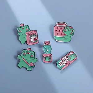 Lot de 5 broches en émail motif grenouille et pastèque, badges en métal vert menthe