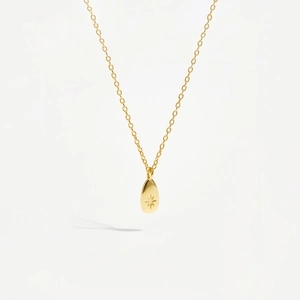 S925 silver pear-shaped snowflake pendant necklace with gold finish for a minimalist look