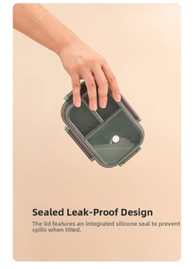 Detail view of leak-proof silicone seal ring and secure buckles on bento lunch box