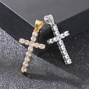 Collana Con Ciondolo A Croce Acciaio Inossidabile Micro Pavé Zirconi Hip Hop Punk Gioielli