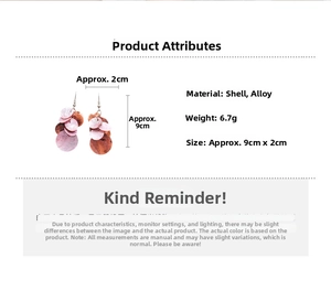 Vue détaillée des glands de coquillages géométriques sur boucles d'oreilles
