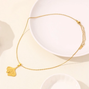 Minimalist 18K gold plated stainless steel ginkgo leaf pendant necklace for women