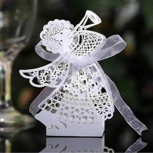 Laser Cut Angel Candy Box Pearlescent Paper Wedding Favor Gift Box With Ribbon Hollow Out Heart Shape Party Supplies