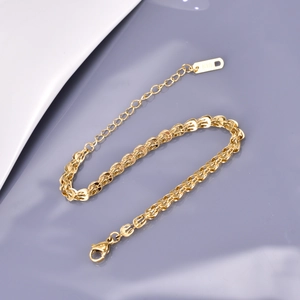 Vintage 18k gold plated phoenix tail chain bracelet with lobster clasp and extension