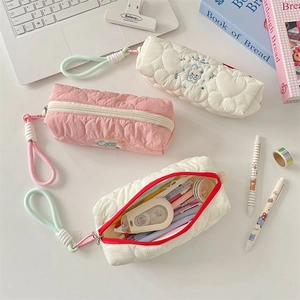 Quilted cartoon bunny pencil case for students featuring high-capacity storage and soft fabric