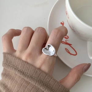 Minimalist S925 sterling silver heart ring with irregular concave design for women
