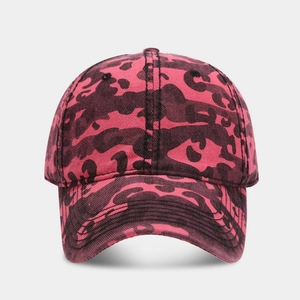 Vintage pink camouflage baseball cap for women and men with classic curved brim style