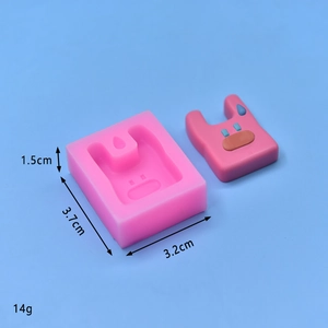 3D cartoon bear silicone mold for DIY crafts with pink clay and precise size dimensions