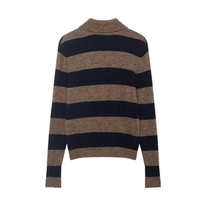 Classic striped knitted sweater in brown and dark navy with a cozy textured finish