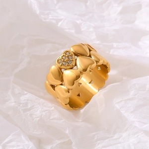 Vintage Heart Shaped Ring Gold Plated Stainless Steel With Rhinestone Inlaid Stackable Design Trendy Finger Jewelry For Women