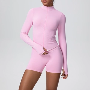 Ensemble yoga rose avec col montant zippé et détails de manches à passe-pouce