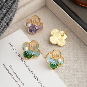 Vintage four-leaf flower earrings with gradient enamel, gold plating and natural pearls