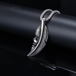 Punk style skull feather pendant necklace in antique silver with round cross chain
