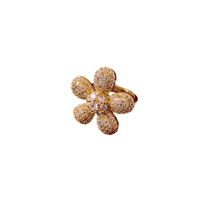 Luxurious gold flower open ring featuring sparkling white cubic zirconia petal inlay