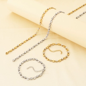 Adjustable stainless steel pig nose chain jewelry set with cubic zirconia in gold and silver
