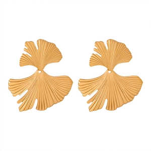 Baroque golden ginkgo leaf earrings with geometric fan shape and metallic texture