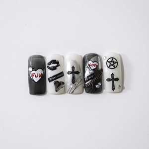 5D Punk Gothic press-on nails set with heart, cross, and rhinestone embellishments