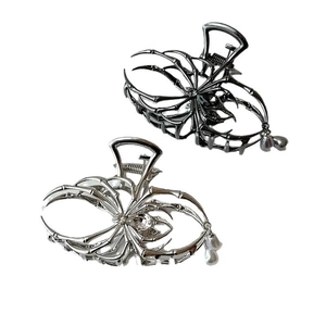 Gothic Spider Hair Claw Clip Alloy Metal Rhinestone Faux Artificial Pearl Tassel Halloween Punk Hair Accessory For Women